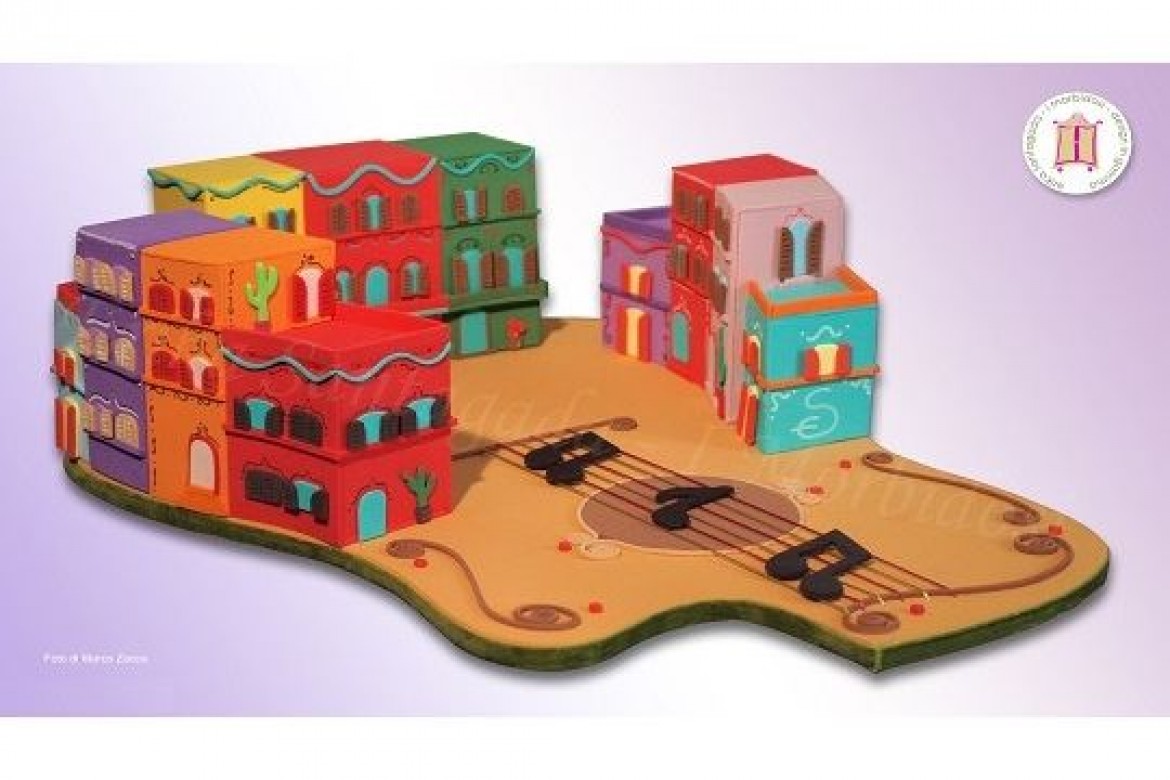 Plaza delle chitarre - Design in gomma - cm 50x40x15