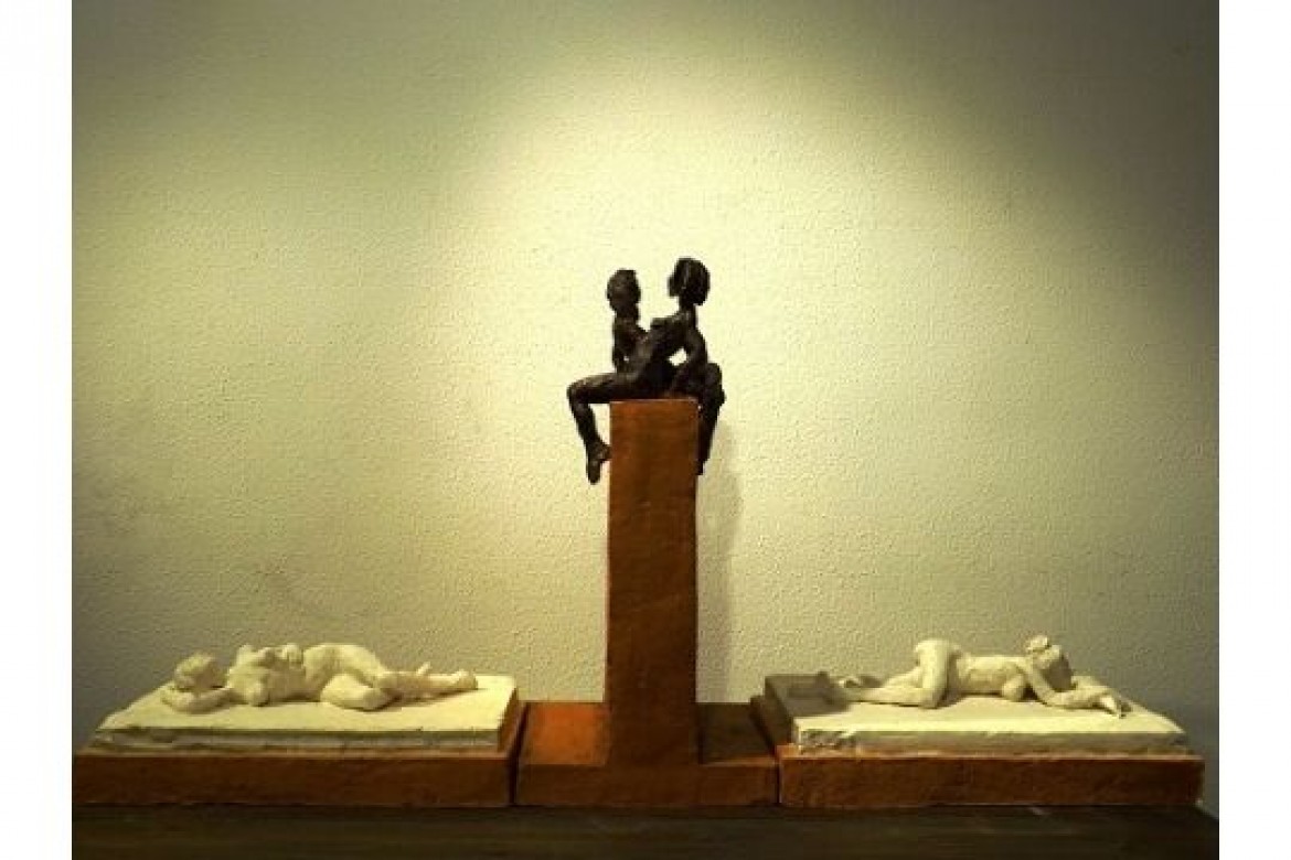 Magna Feminae - Ceramica Patinata - cm 50x100x25