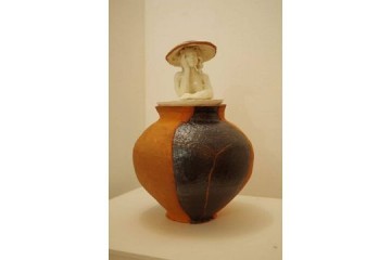 Vaso di Pandora - ceramica ingobbiata e smaltata - cm 35x27x27